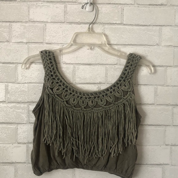 POL Green Boho Fringe Crop Tank Top Asst Sizes - Picture 2 of 6